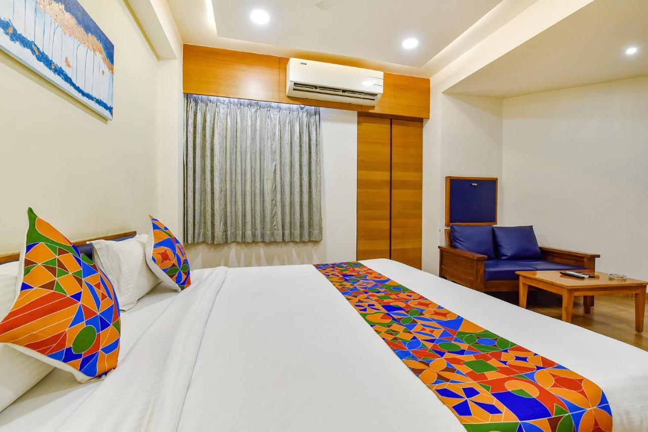 Fabhotel Prime Grand Unity, Changodar Ahmedabad Ngoại thất bức ảnh