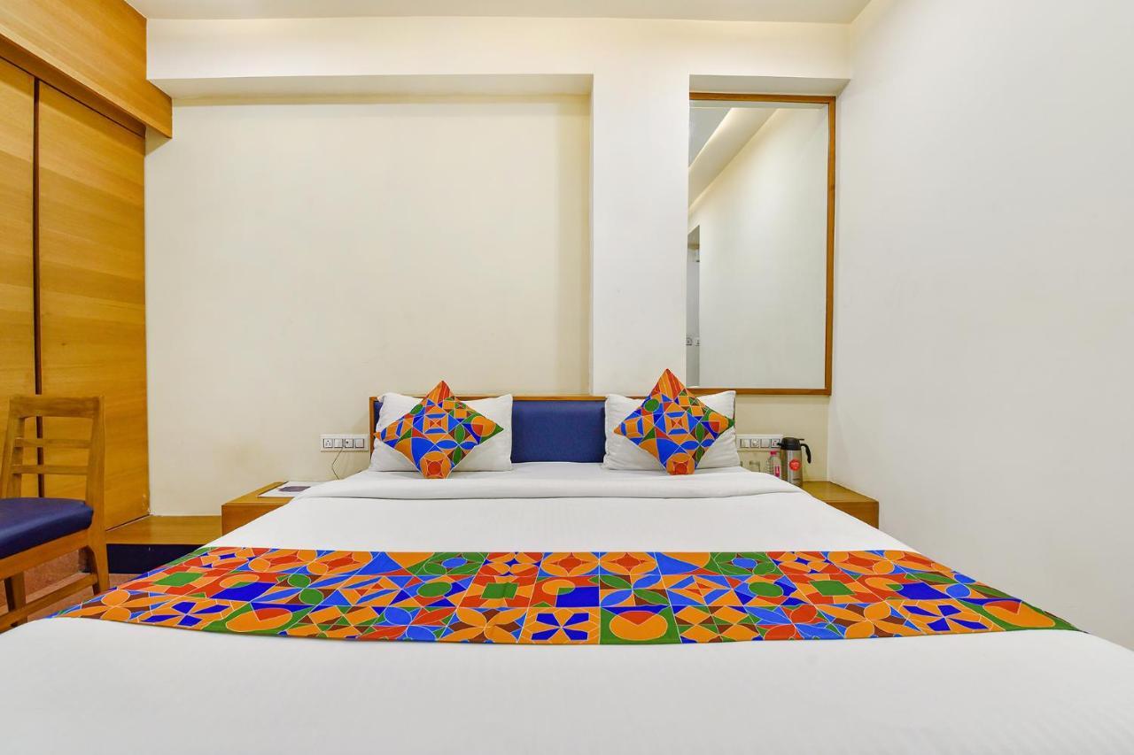 Fabhotel Prime Grand Unity, Changodar Ahmedabad Ngoại thất bức ảnh