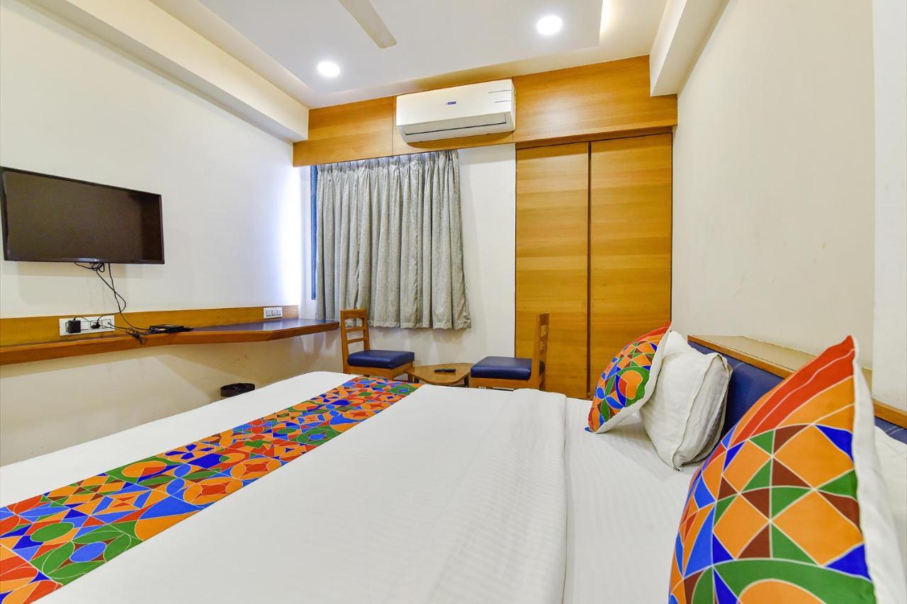 Fabhotel Prime Grand Unity, Changodar Ahmedabad Ngoại thất bức ảnh